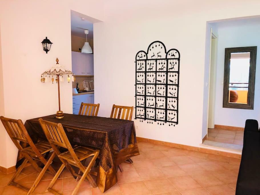 Sea Breeze Golf & Beach Villa Шарнека Экстерьер фото